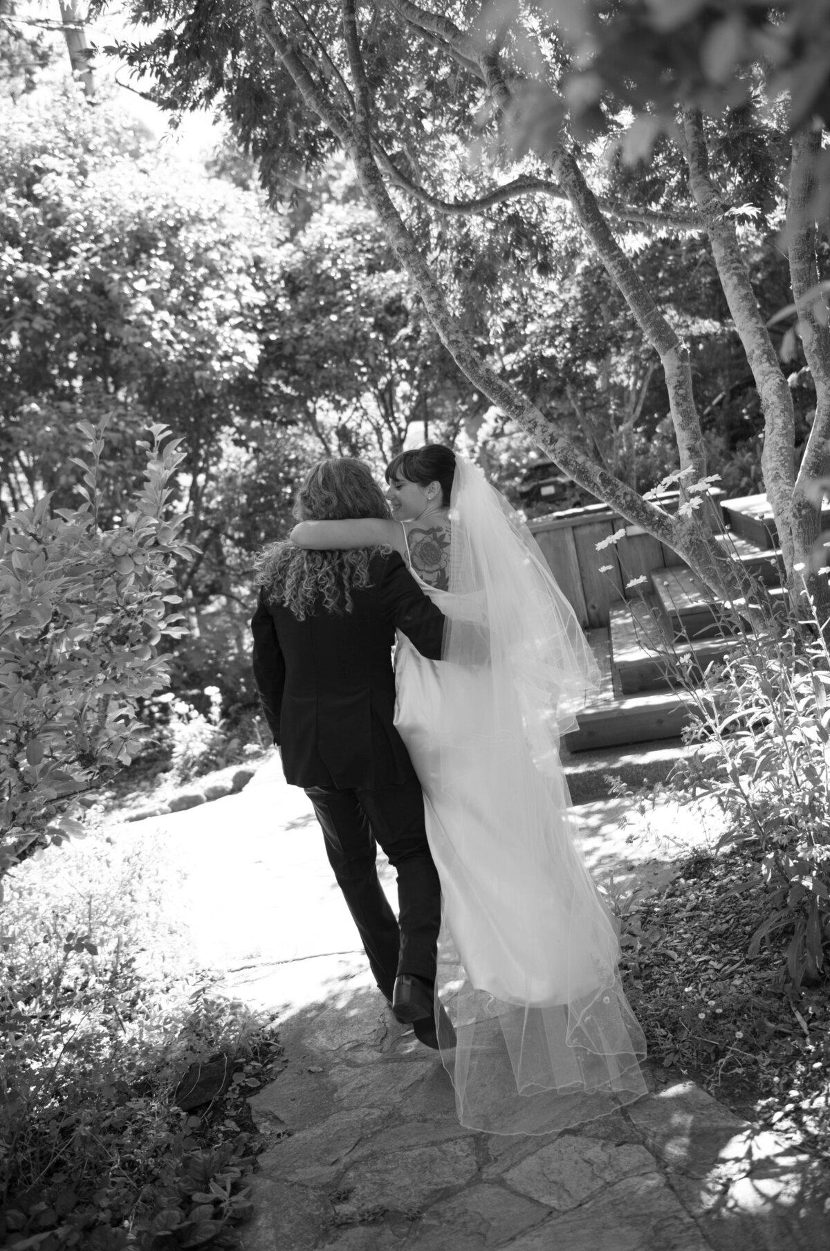 Haley-and-Brandon-Inverness-Wedding-Florals-by-Wallflower-SF-9897147724