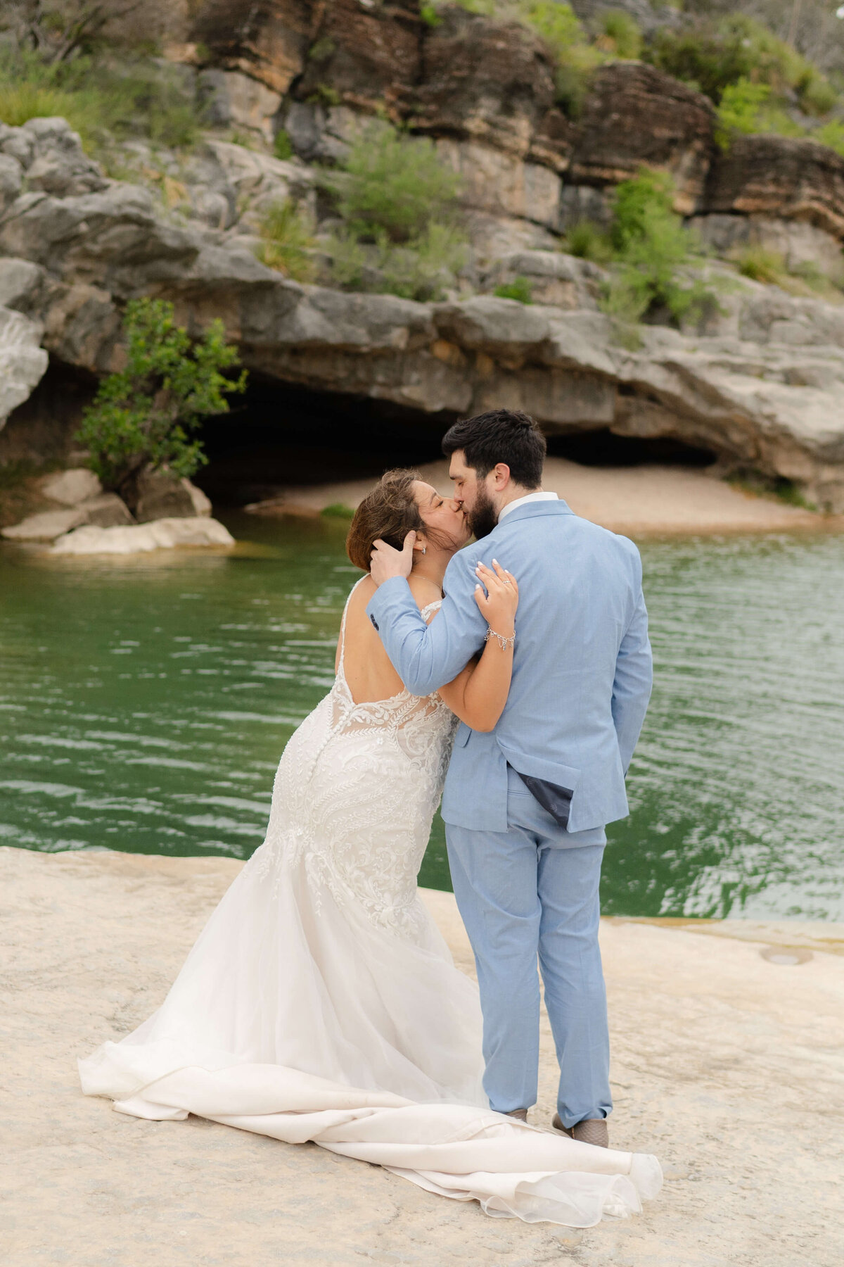 Pedernales-Falls-Elopement-Photographer-064