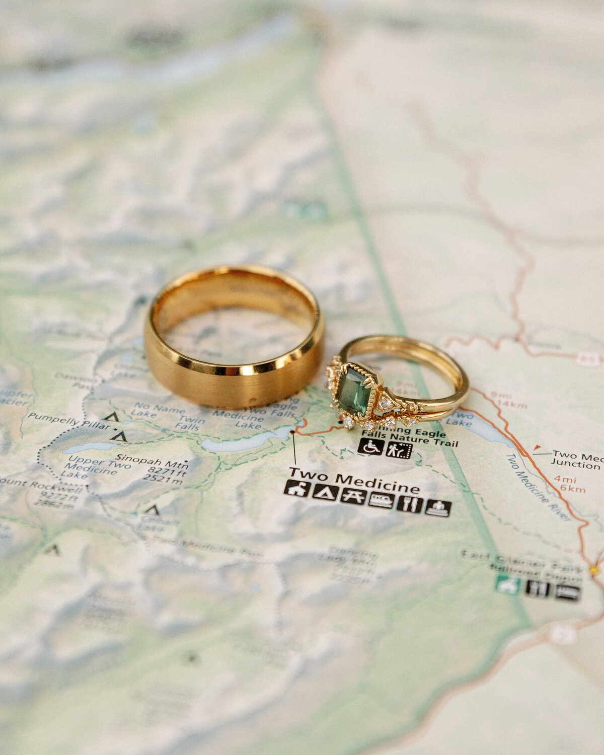 glacier_national_park_montana_elopement_wedding_photographer_21