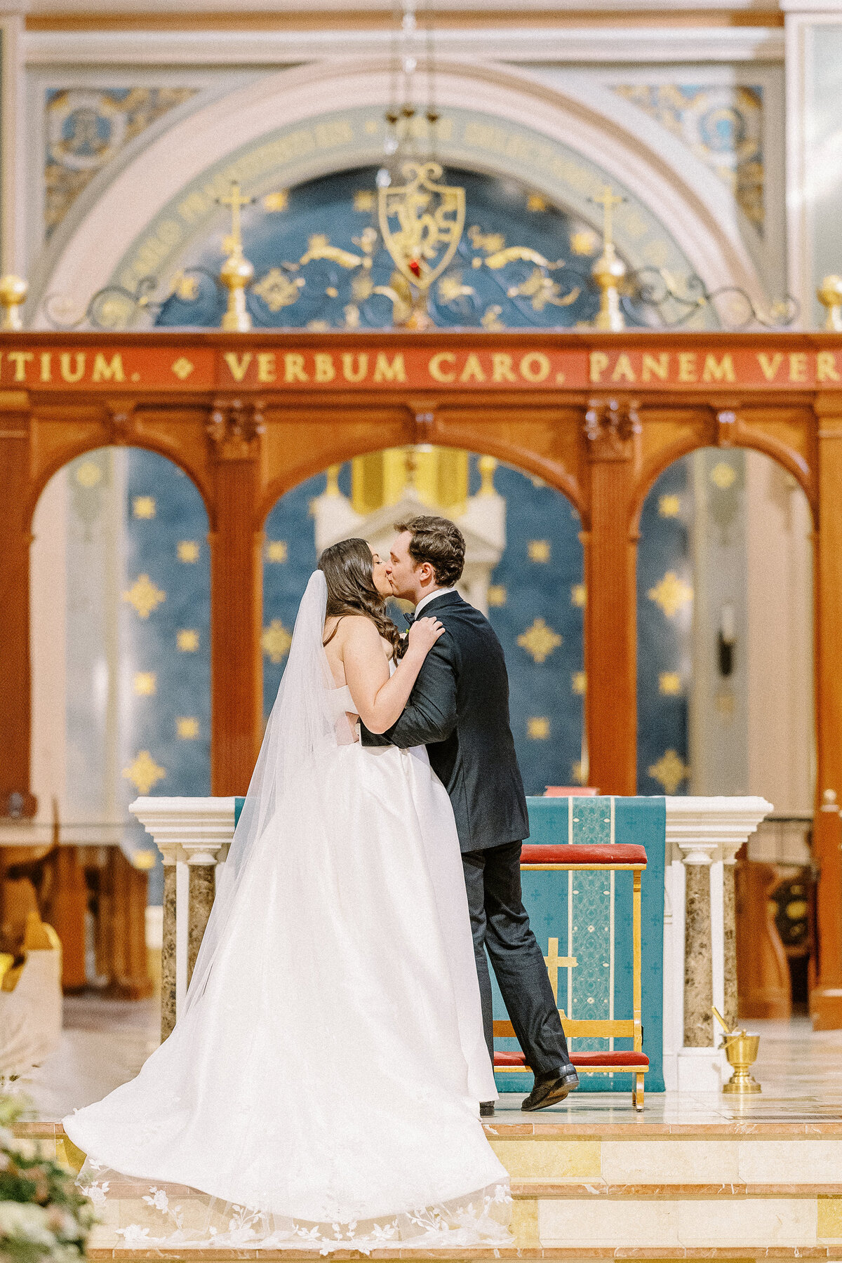 downtown-sacramento-firehouse-wedding-021