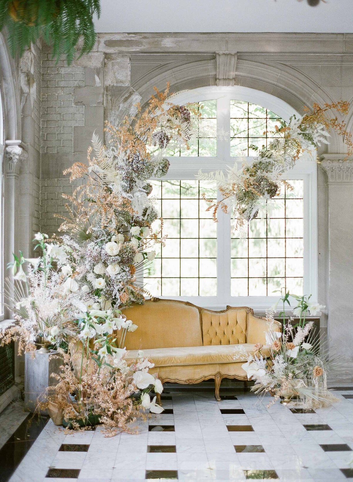 Isibeal-Studio-Wedding-Creative-Direction-Floral-Design-110