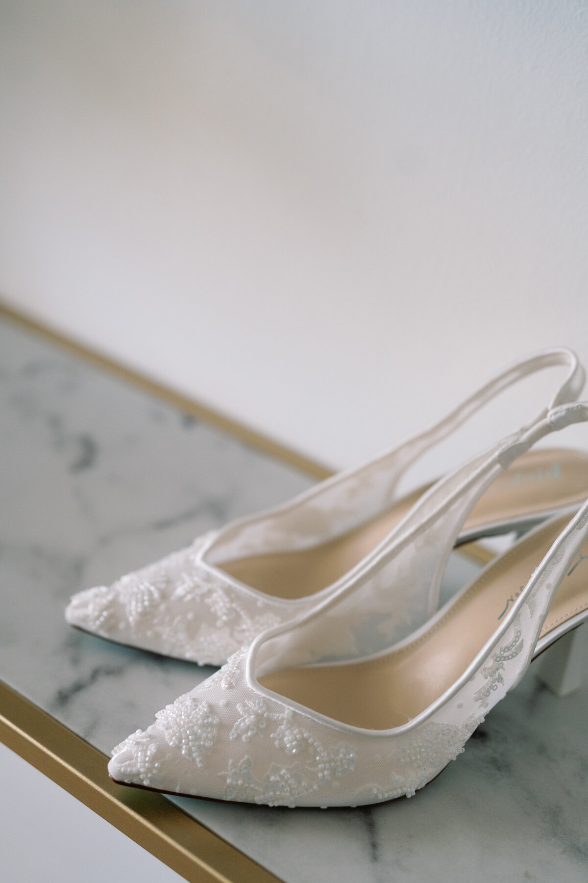Indianapolis Garden Wedding Candid and documentary style photography16