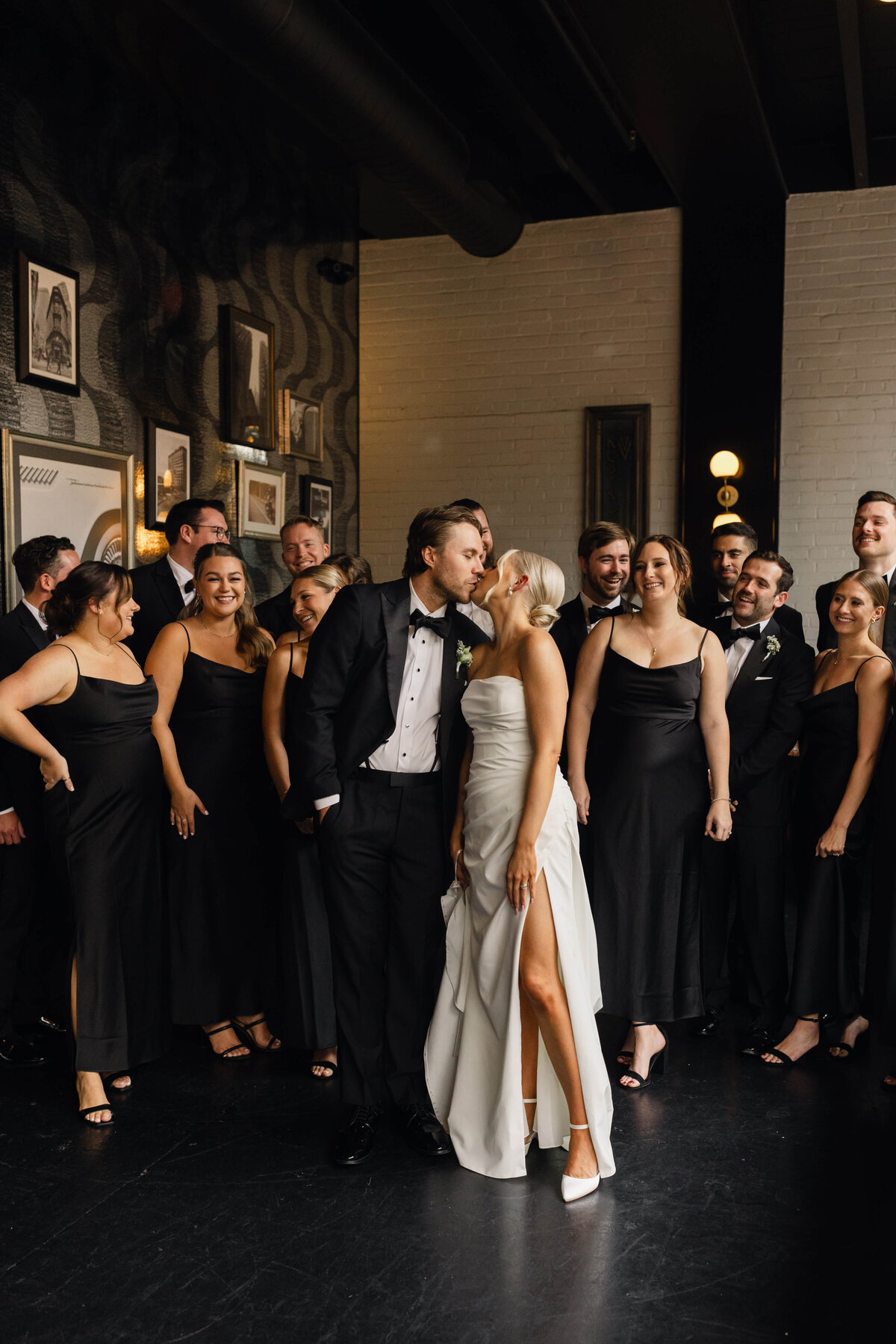 Alyssa_Flood_Photography_Sarah_Teddy_Wedding-273