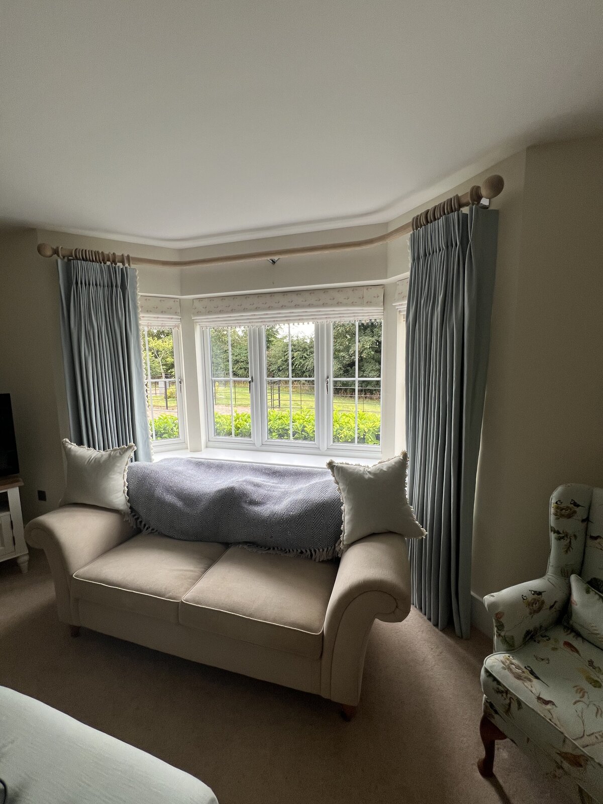 handmade curtains & blinds oxford17