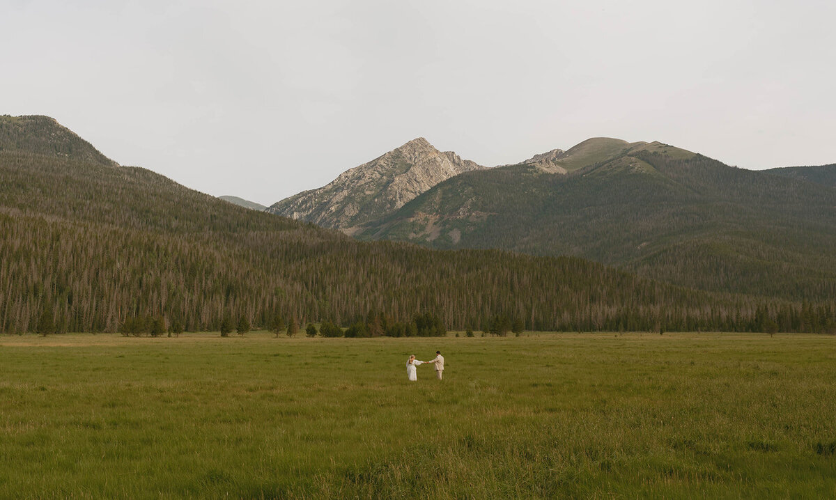 Emily-Noelle-Photo-Elopement-Photos-Colorado-00493_websize