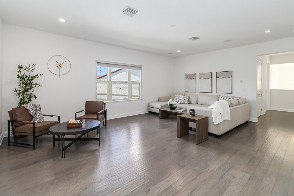 Professionally staged home in Orlando