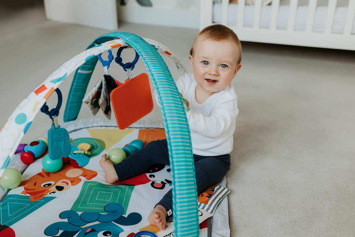 FAMILY_BABY_SHOOT_INDOOR_LONDON_PHOTOGRAPHER_0008