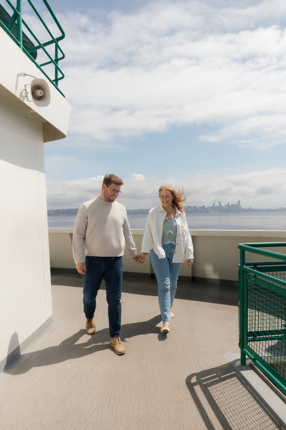SeattleFerryCouplesPhotography136
