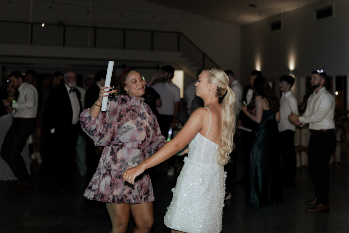 pile-wedding-1049