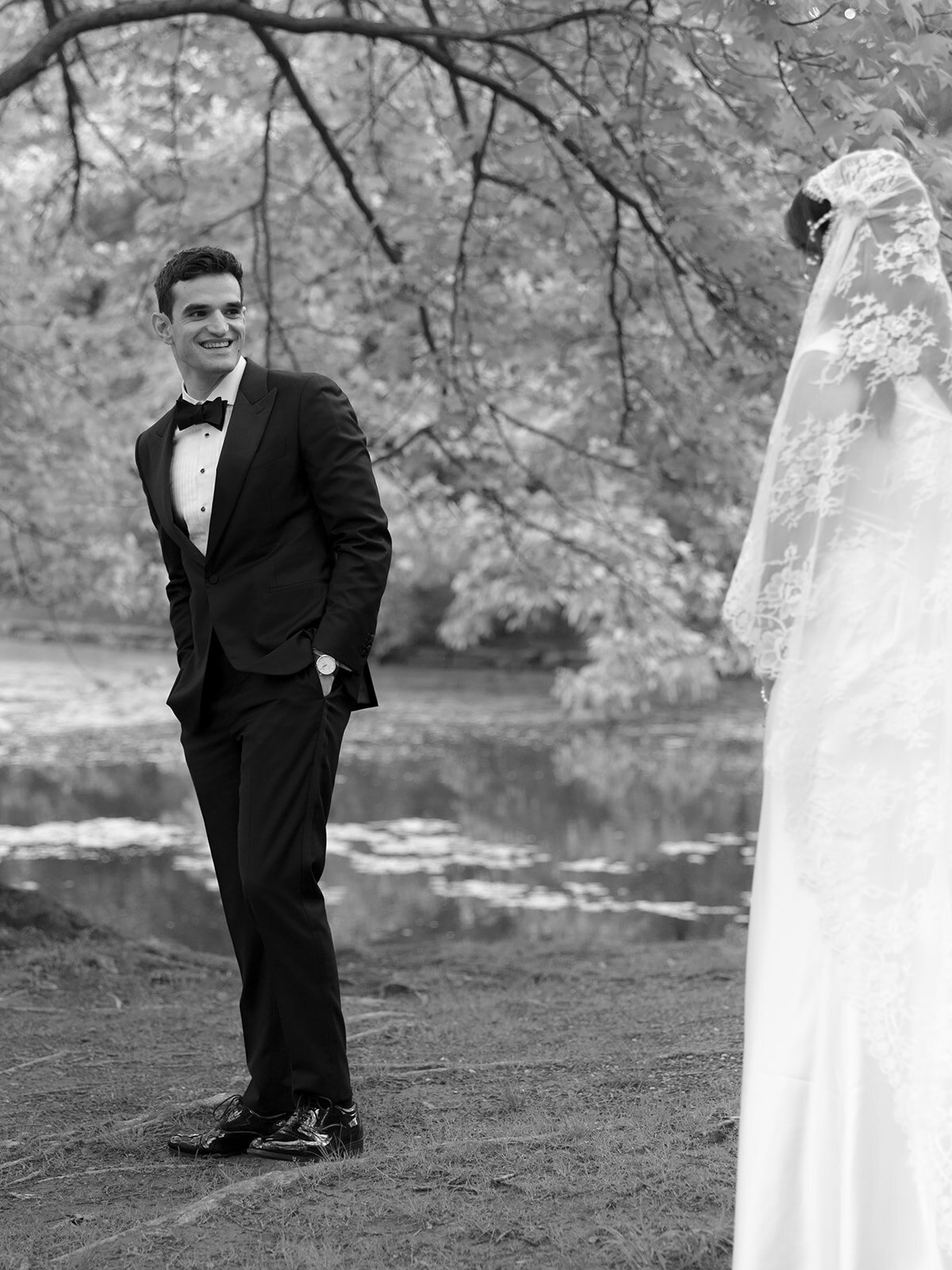 Faye-Fern-Creative-Ruby-Olivia-Rae-Hersey-Eugen-Hotaj-Prospect-Park-Boathouse-Wedding-First-Look-01