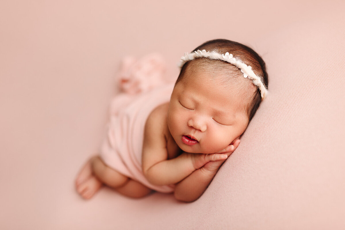 classic newborn photos