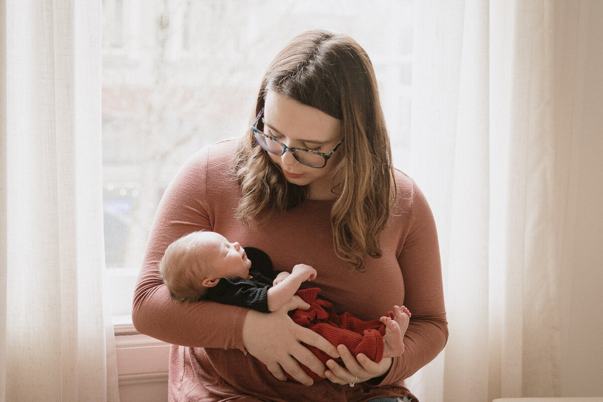 ashes-photos-newborn-WEBSITE 2025-9