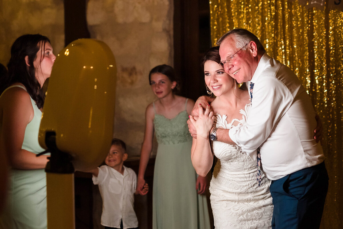 Dallas-Fort-Worth-Wedding-Photobooth91