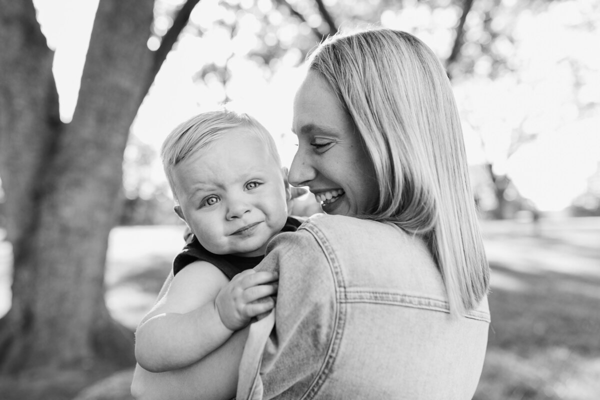 maternity photographer in Raleigh NC