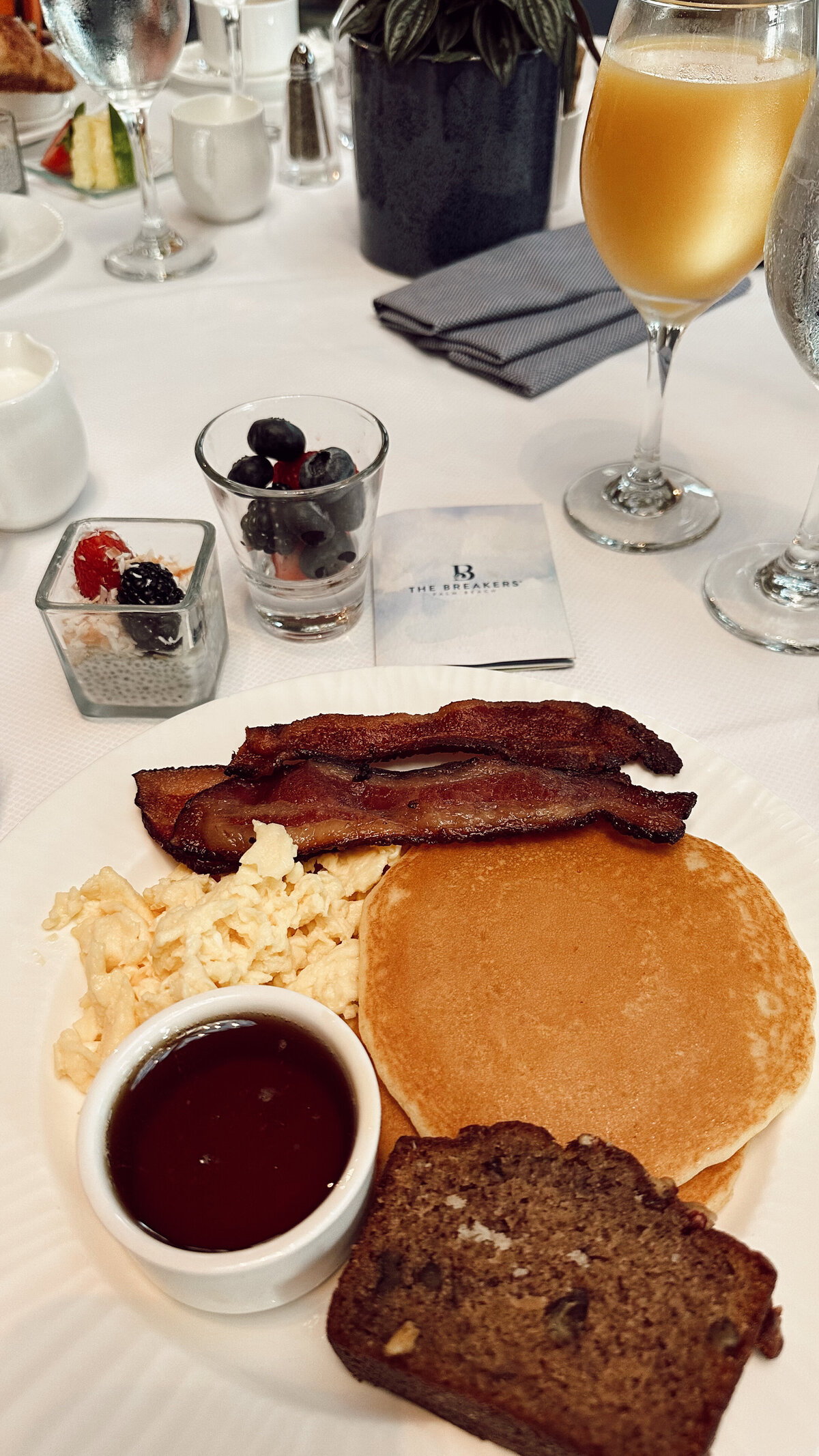 PANCAKE BREAKIE