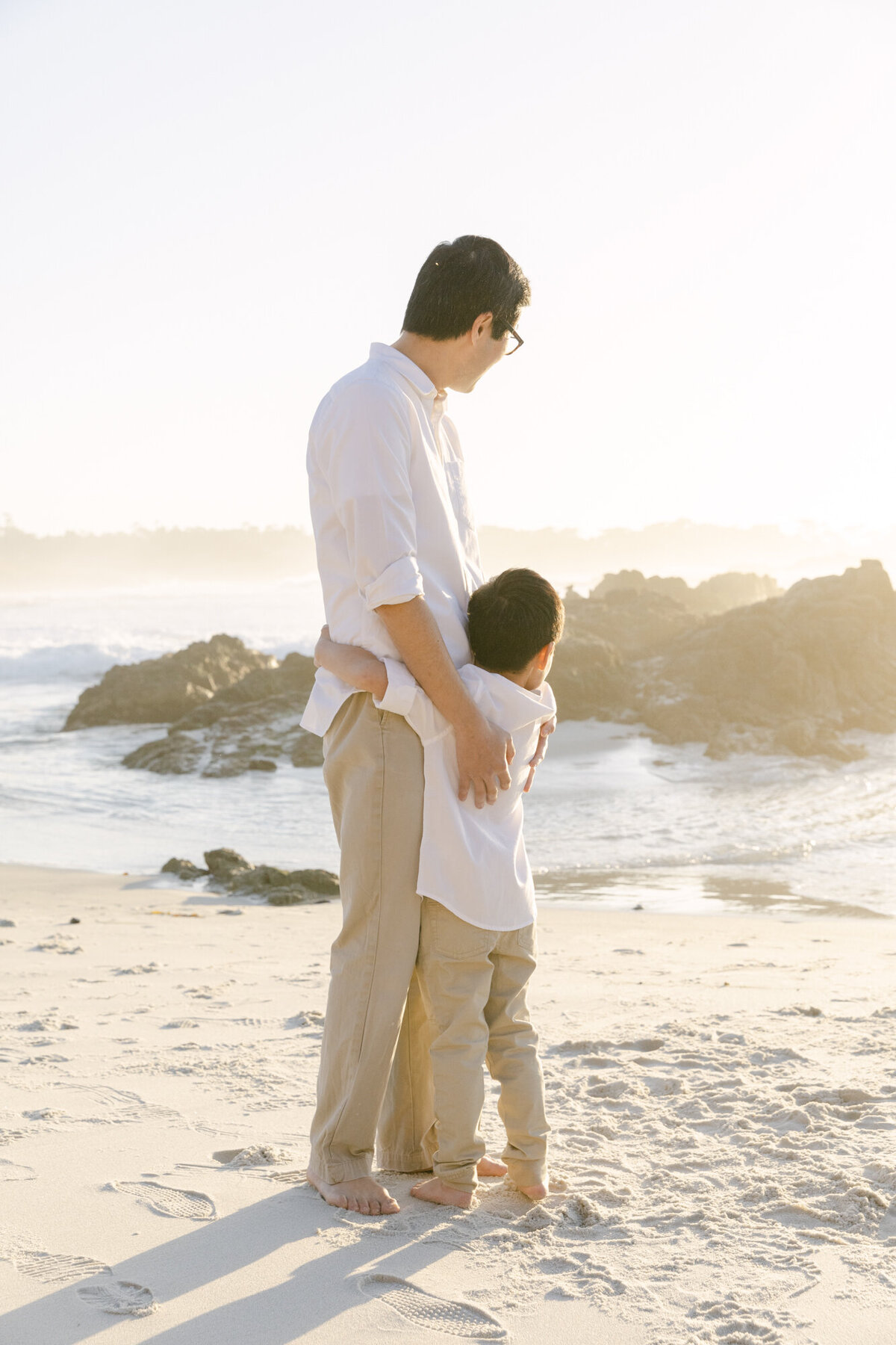 PERRUCCIPHOTO_PEBBLE_BEACH_FAMILY_MATERNITY_SESSION_11