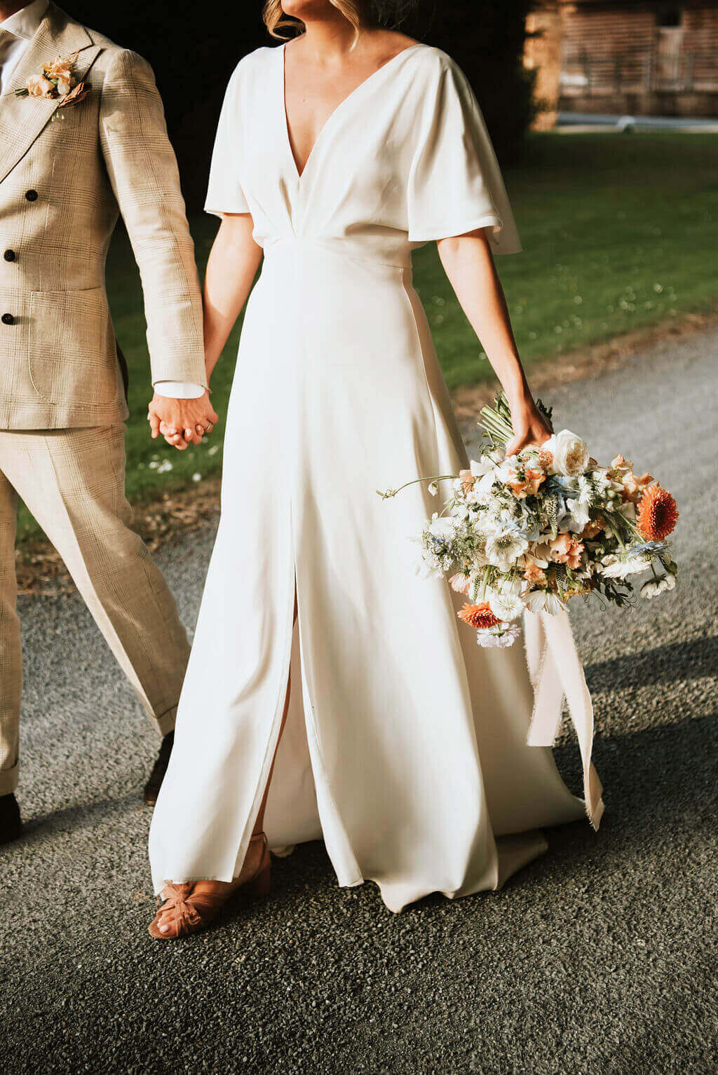 Kirsty-and-Ceith-Broadfield-Court-Wedding-Flowers-Issy-And-Bella-Florist-Herefordshire57