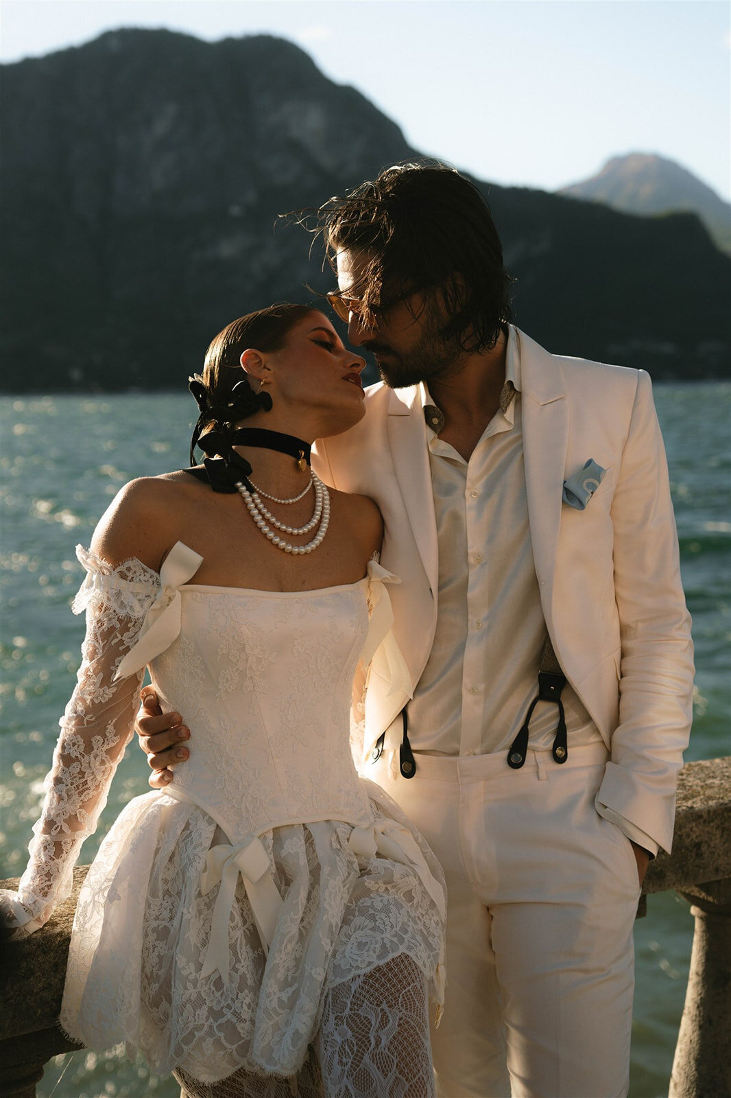 olivia rose photography italy lake como destination photographer wedding elopement luxury exclusive 80s vintage style authentic storytelling black and white colour romantic lake model-18_websize