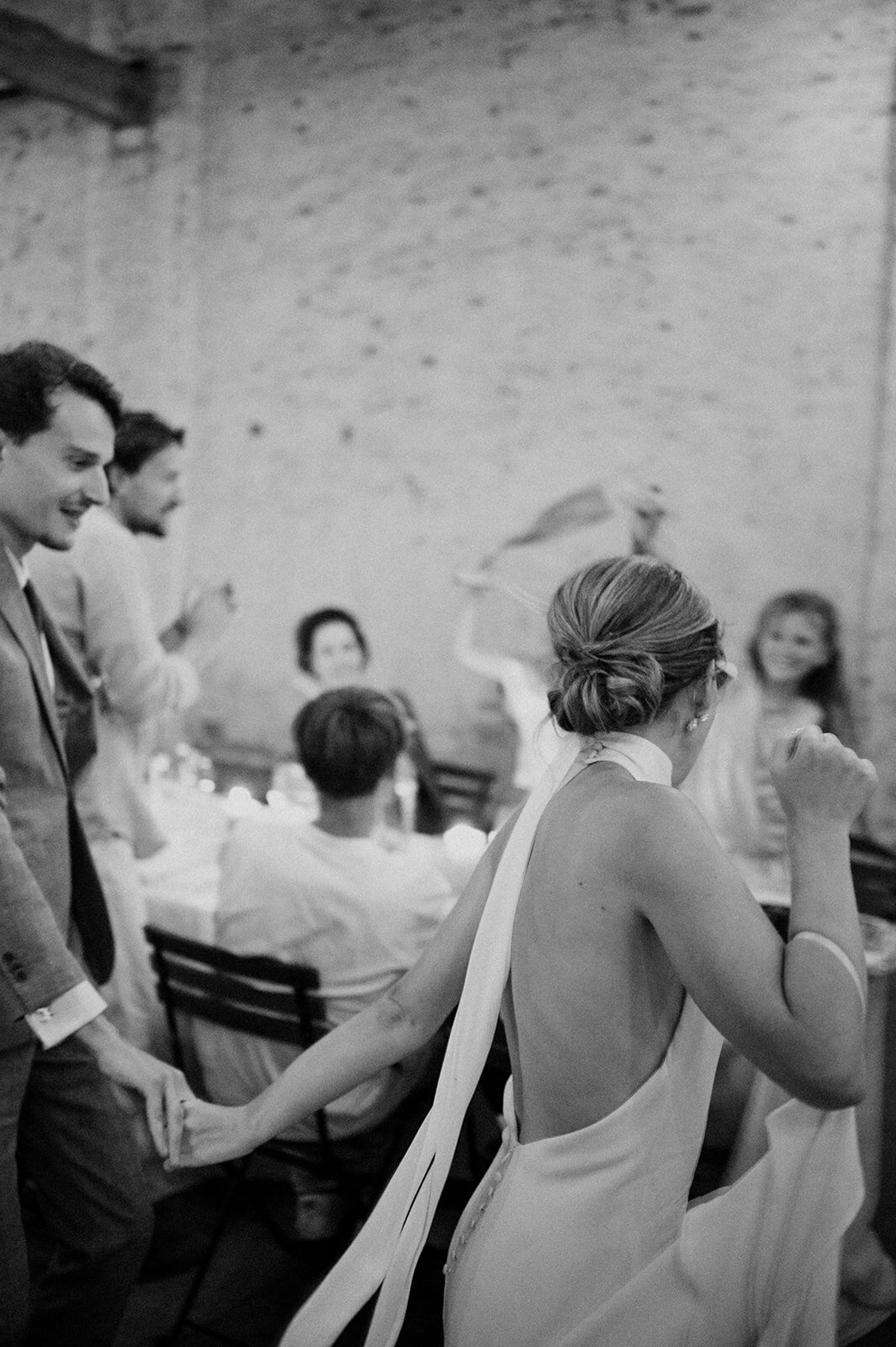 Herentals, salon weddings, moody, authentiek, alternatief trouwen,bruid, 2026, elopent, intiem, spontaan, tijdloos, trouwfotograaf, antwerpen - diner & dessert-70