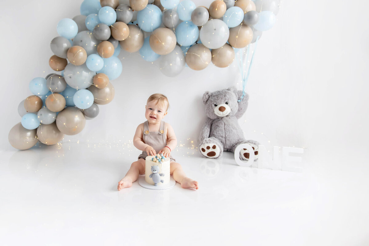 cake-smash-photographer-Burlington-44