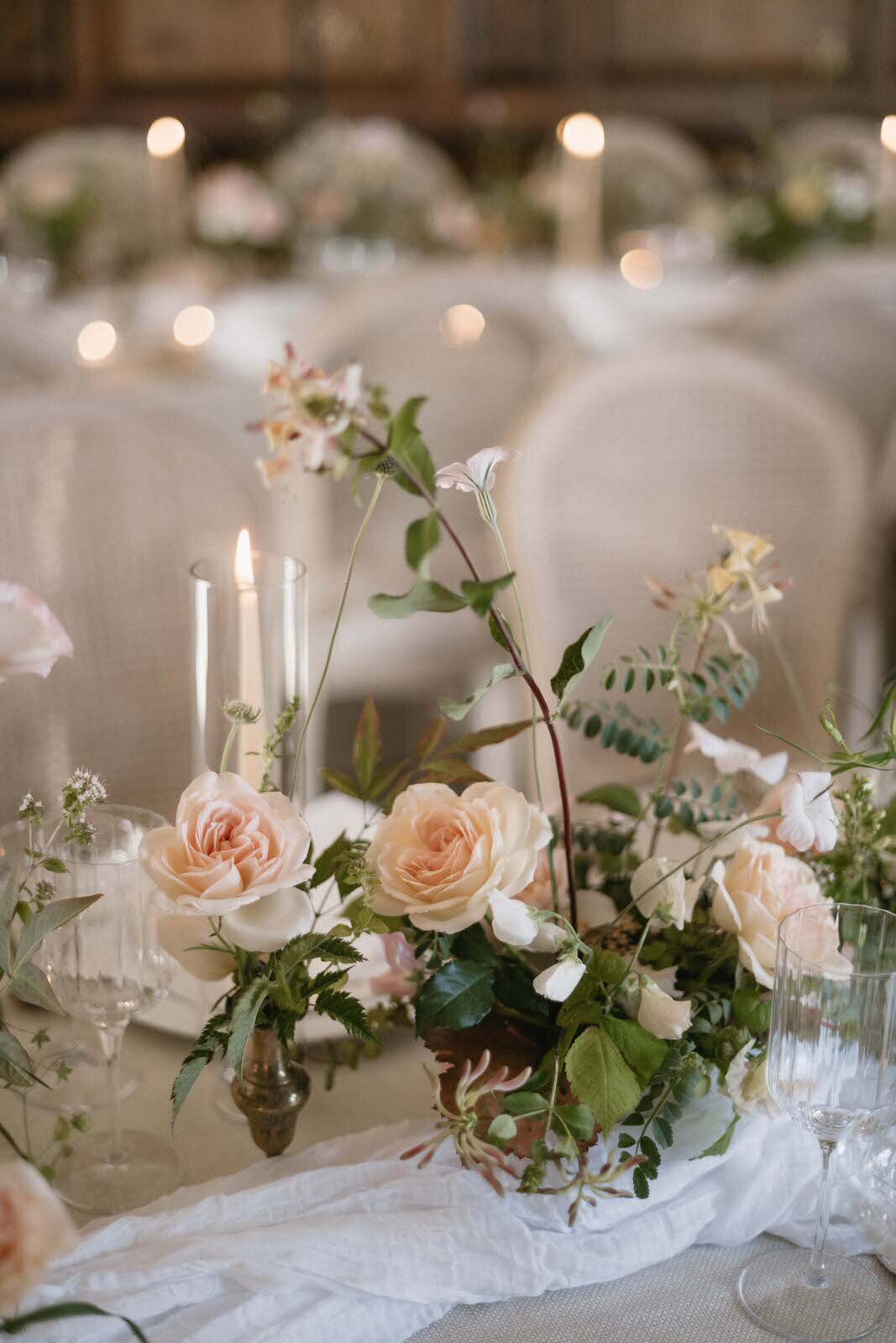 Flora_And_Grace_Analog_35mm_Editorial_Wedding_Photographer (1 von 1)-16