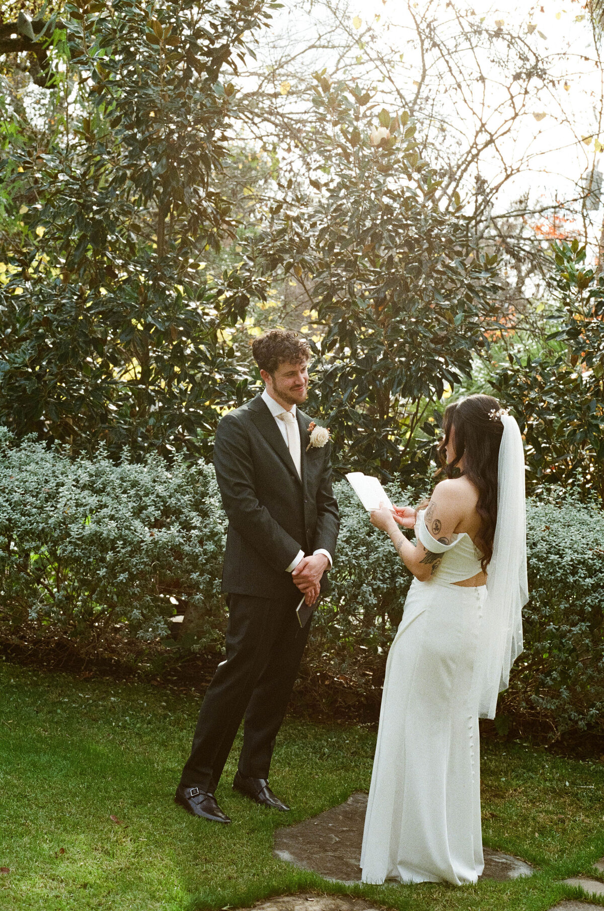 Lindsey&AlexWeddingPhotos_Film_AustinWeddingPhotographer_HereafterFilms_-25