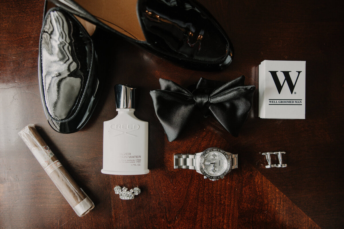 groom-s-accessories-and-shoes