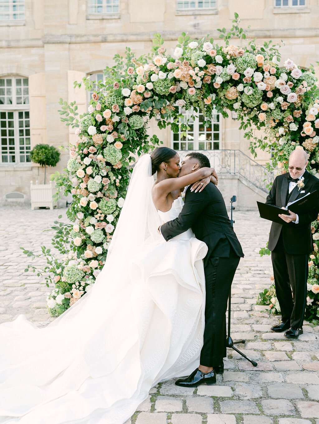 Chateau_de _Villette_paris_wedding_florist_capucineatelierfloral-192