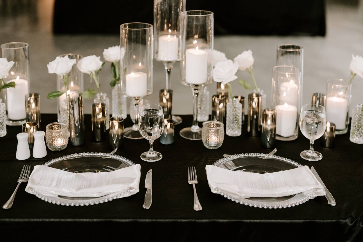 houston wedding planner - Lillie Jane Designs - Sandlewood Manor black and white timeless wedding15