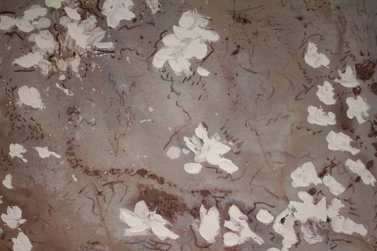 9E293D09-F7EC-4C49-9749-8A31F68FDF7D