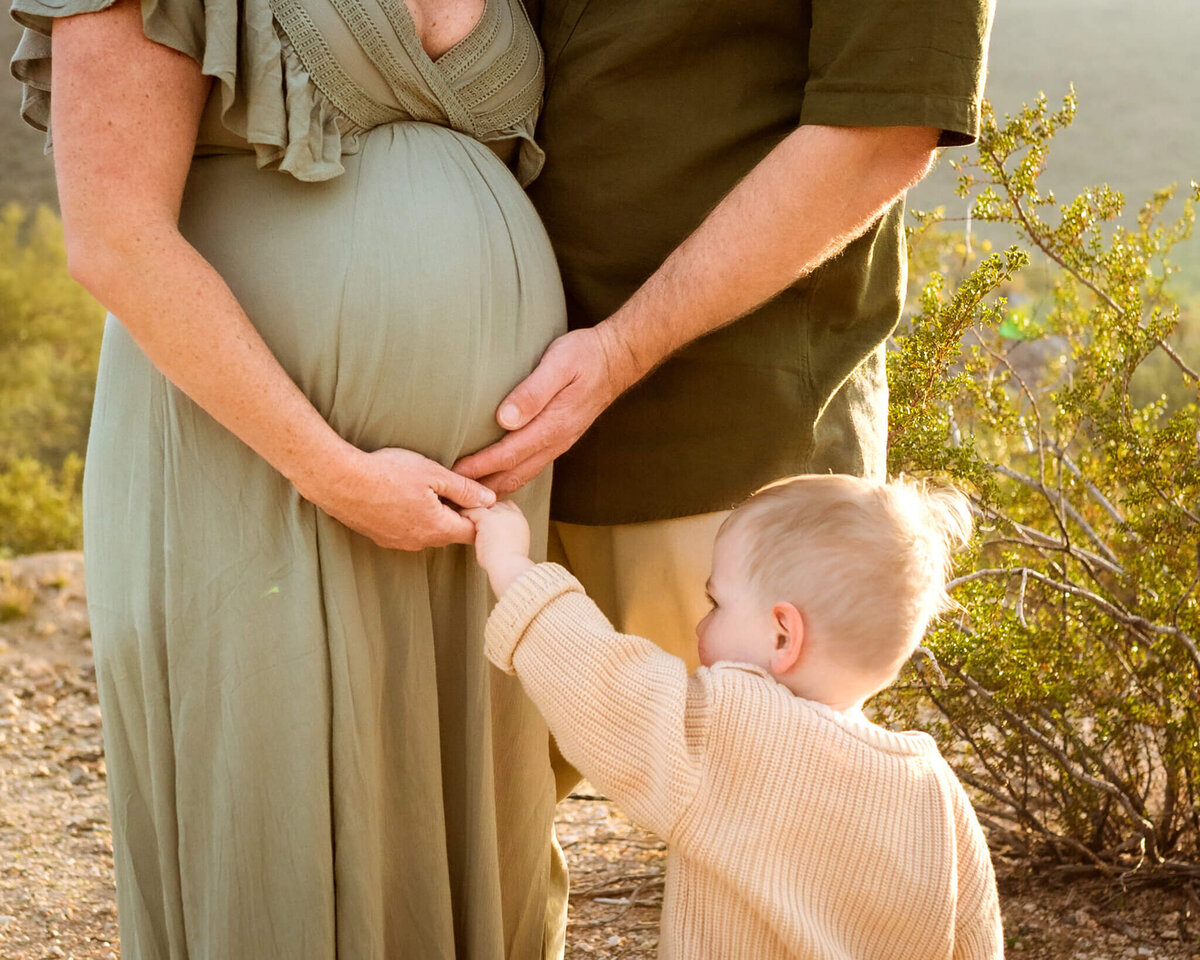 Arizona-Maternity-Photographer-54