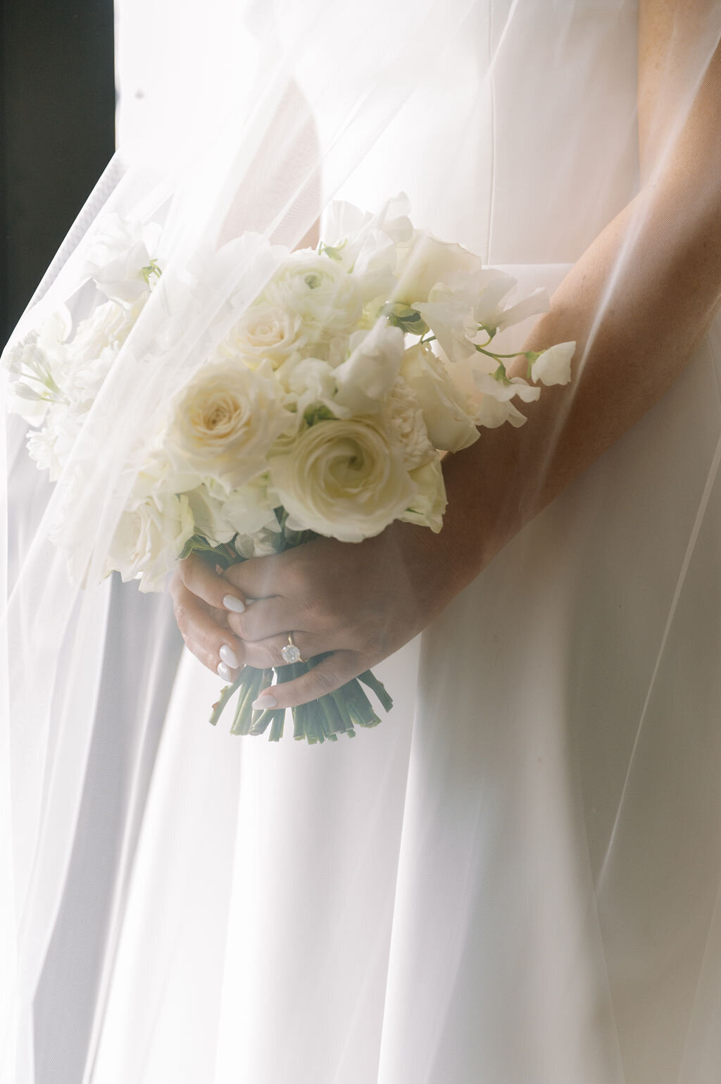 SLS-Meldrum-Wedding-Prep-Bride-109