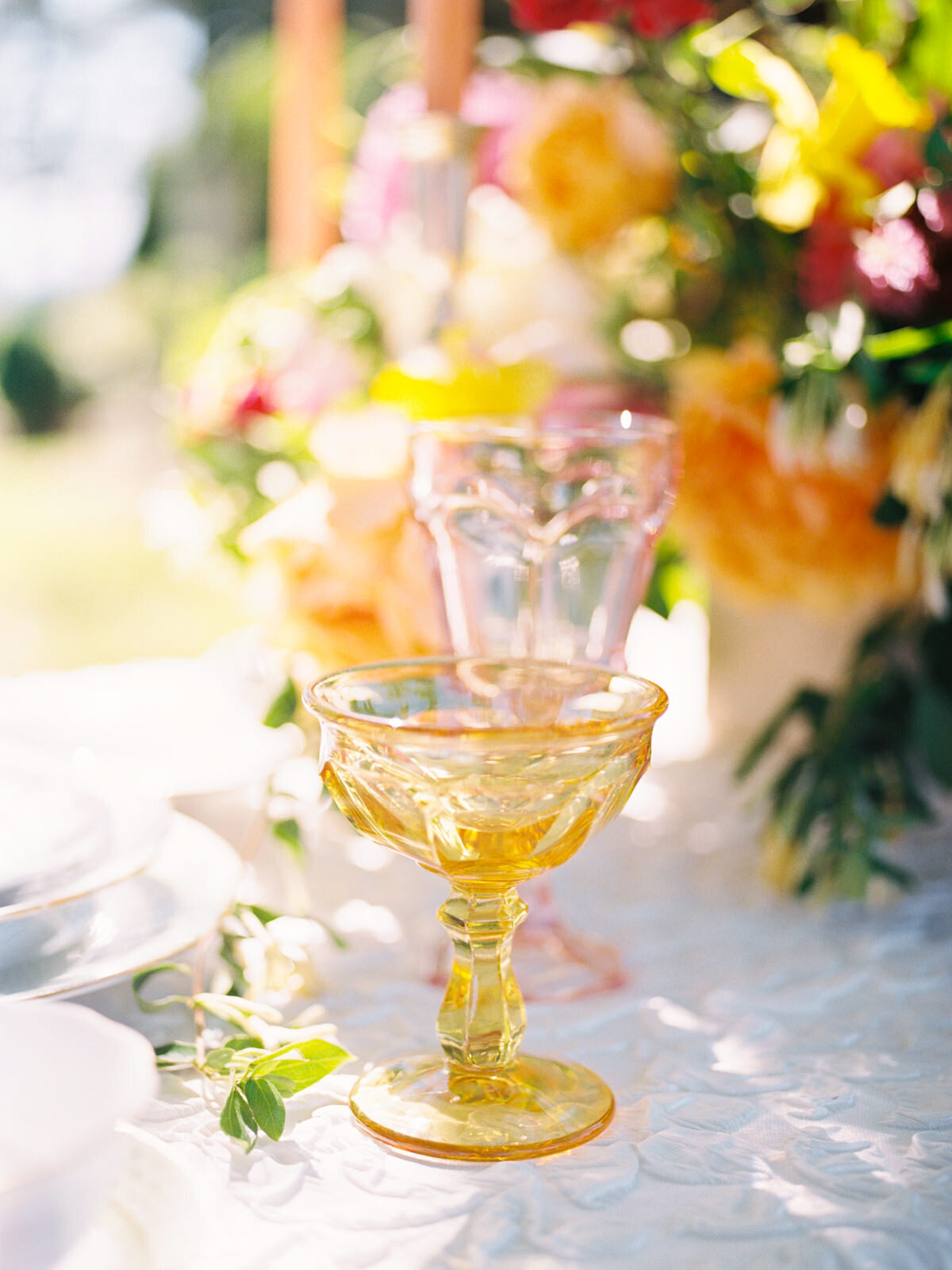colorful-wedding-tablescape-kassieanaphotography.com