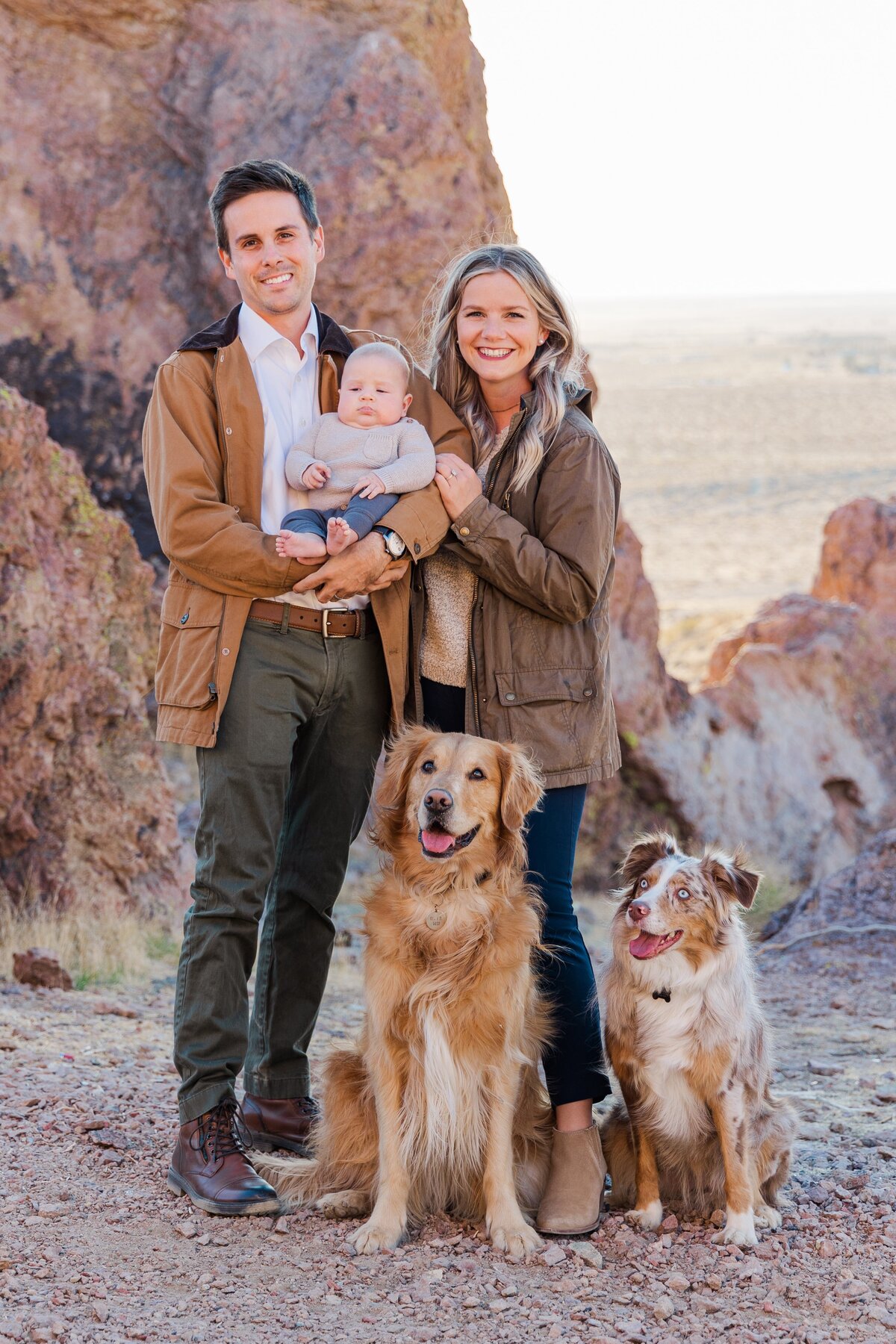 Desert-family-portrait-Aronoff-Photography-10