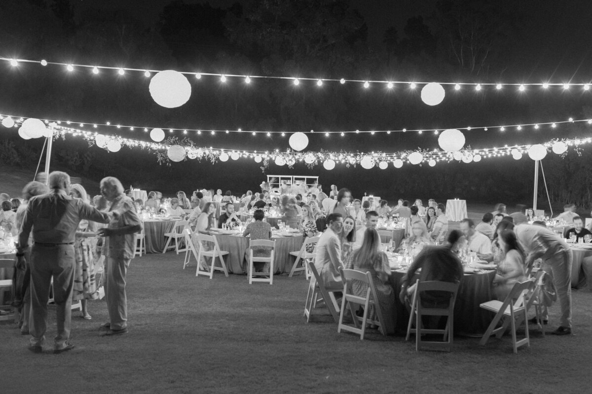MagdalenaStudios_AmyJohn_RehearsalDinner_bw-24