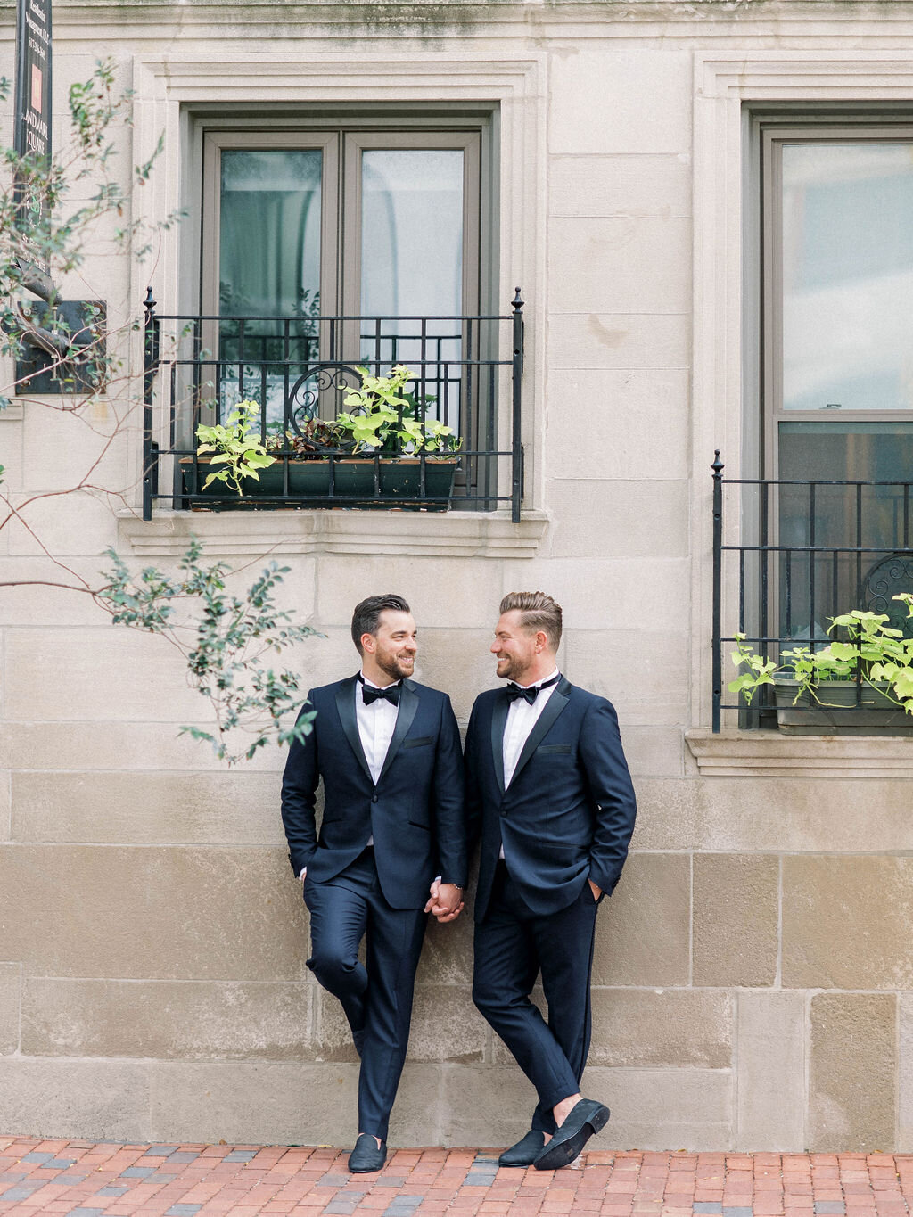 Kate-Murtaugh-Events-Boston-city-wedding-planner-elopement-grooms-portrait