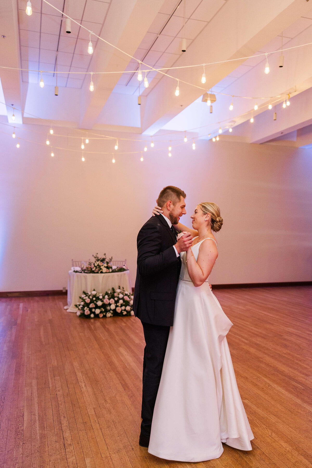 the-center-cincinnati-wedding4