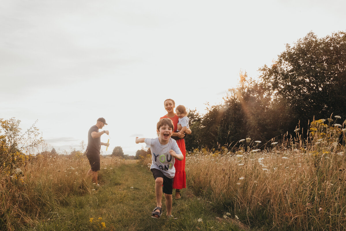 Golden hour family shoot in Windsor