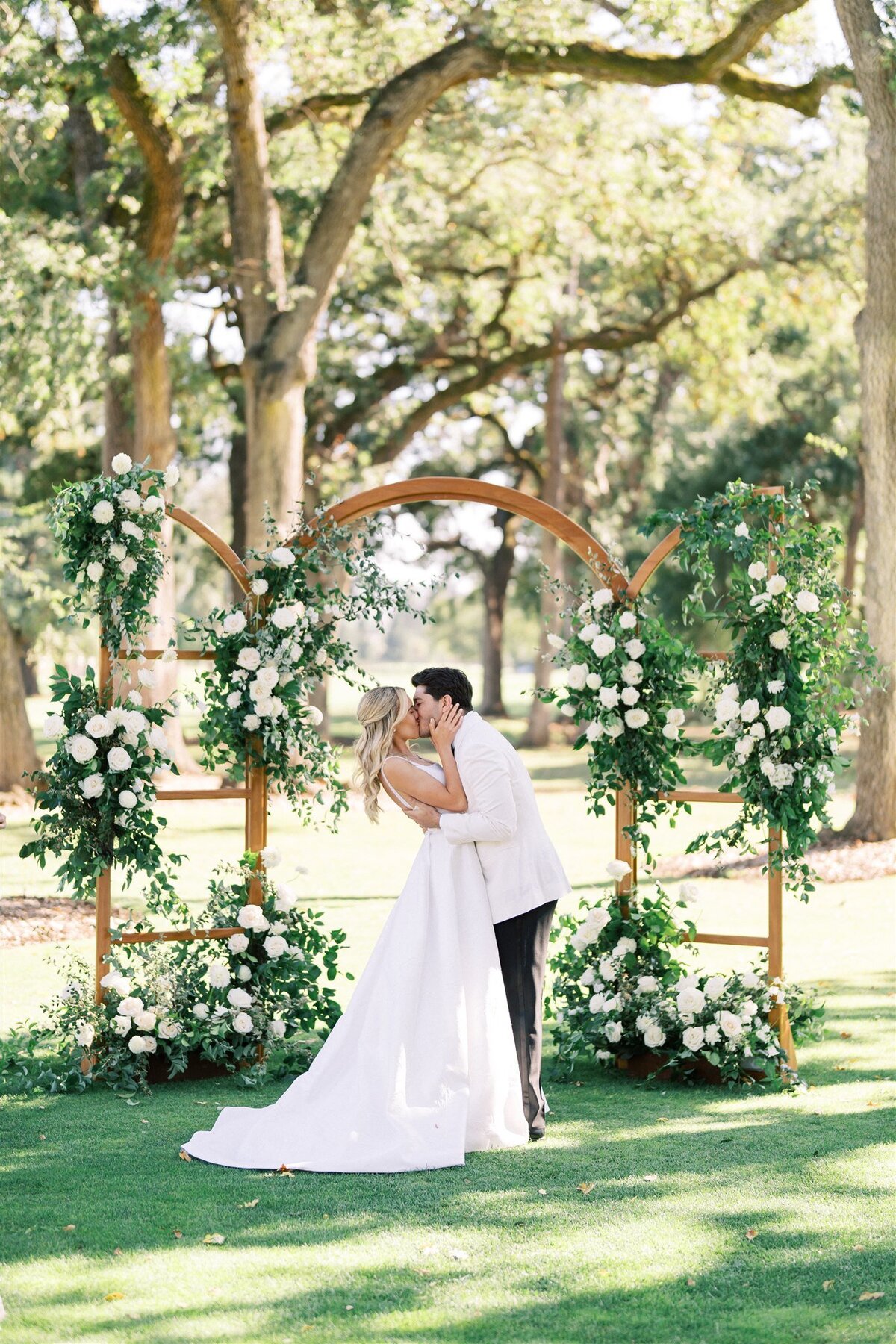 WILLOW-AND-BEN-NAPA-WEDDING-PHOTOGRAPHER-355