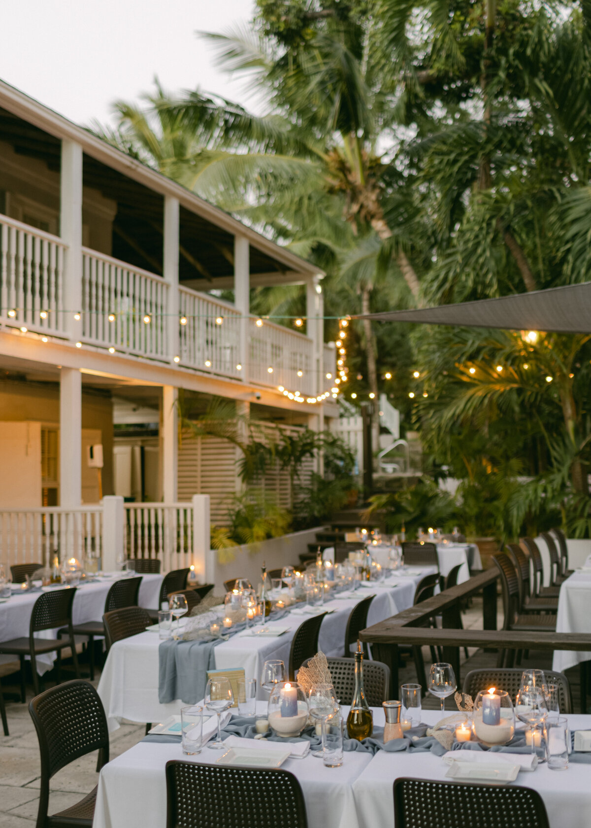 alessandra-shane-harbour-island-wedding-hollyclarkphotography-h-944