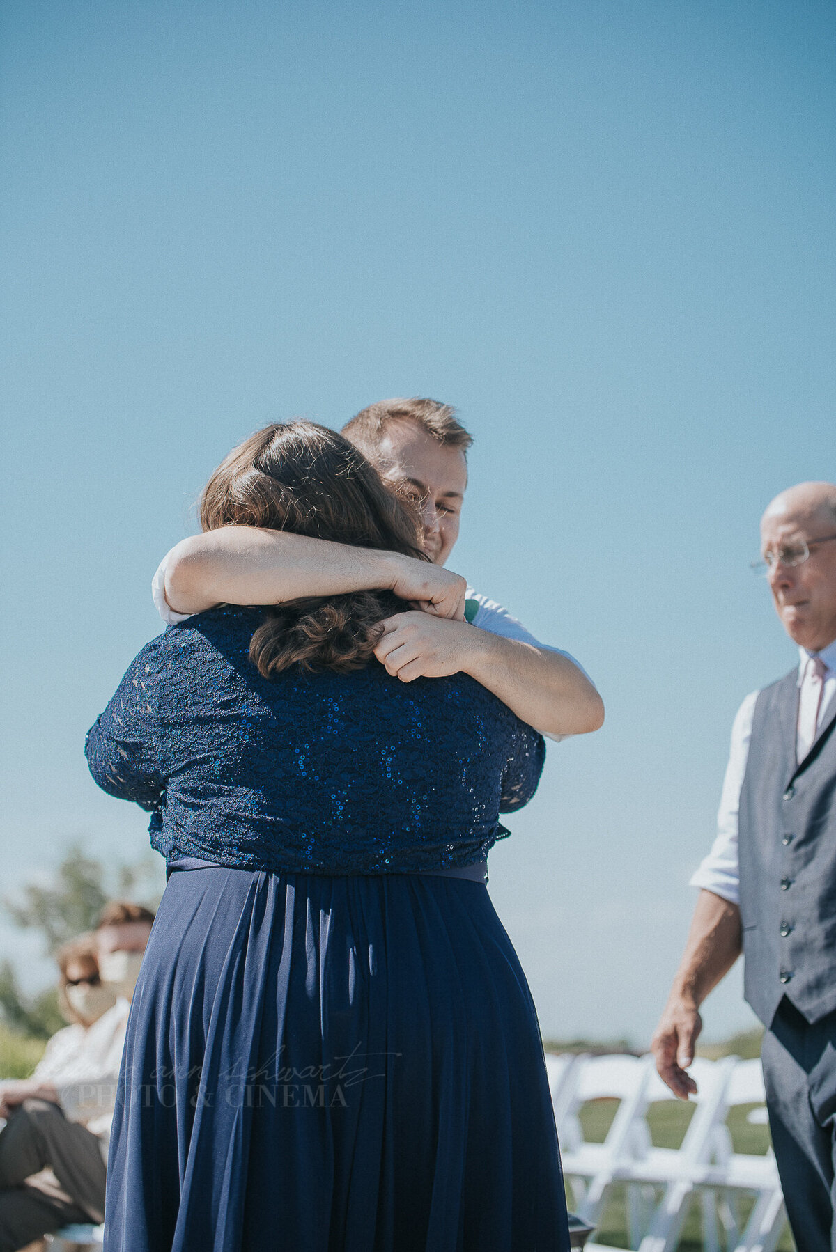ceremony _ alaynna ann schwartz _ harpors vinyard _ iowa photographer _ playlife photography_0064