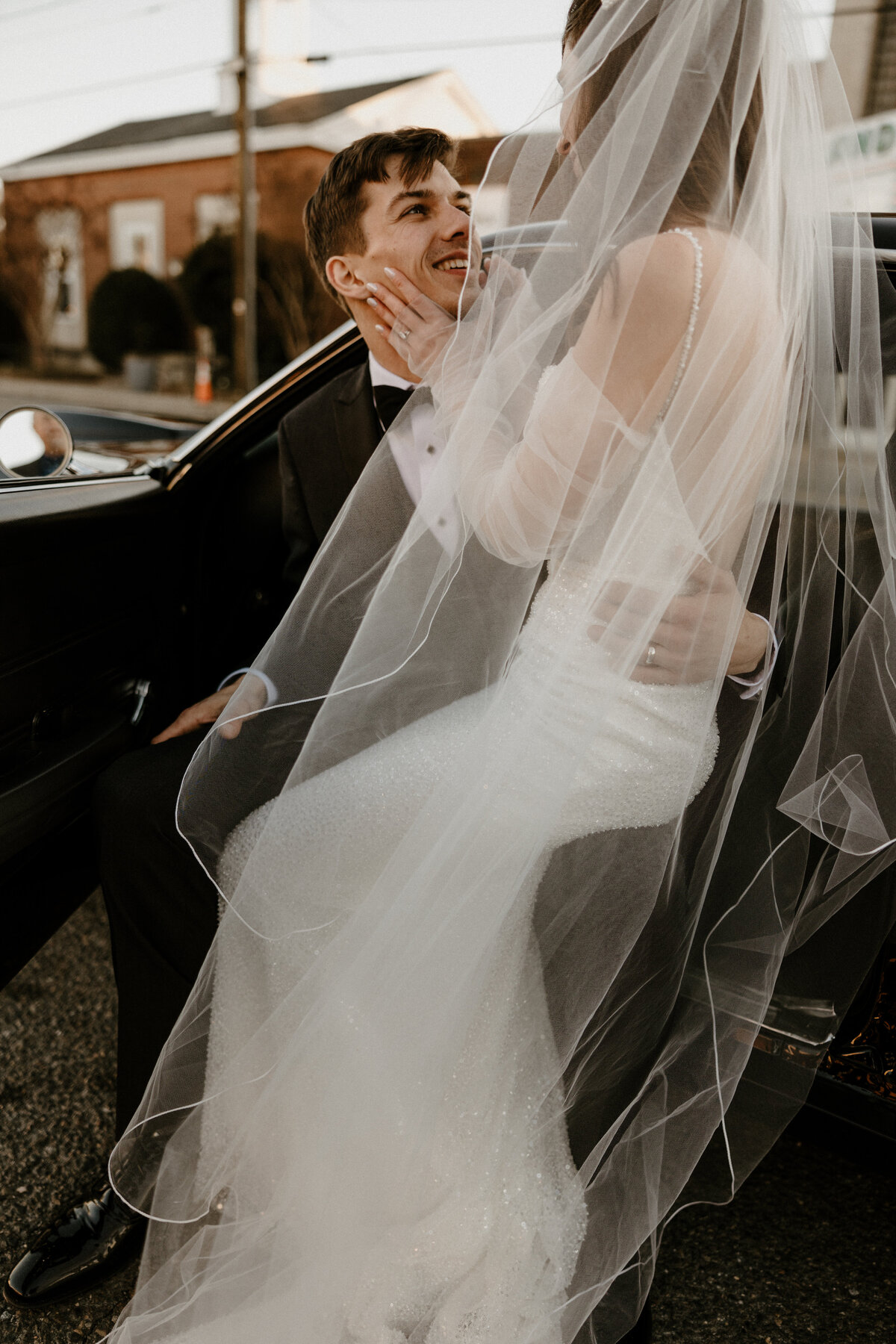Timeless wedding portraits Richmond VA