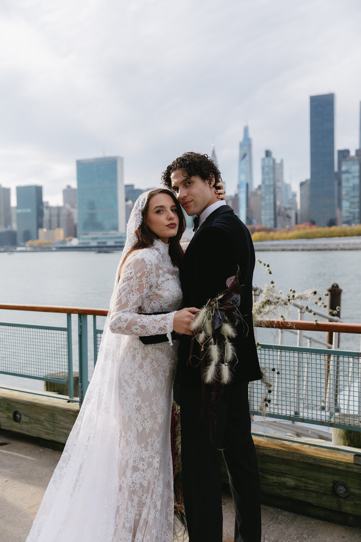 meredith-michel-editorial-wedding-nyc-skyline-intimate-portrait
