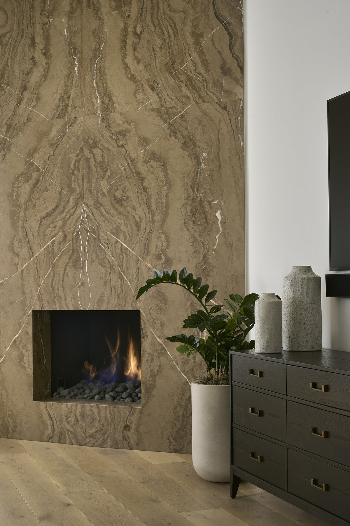primaryfireplacedetail