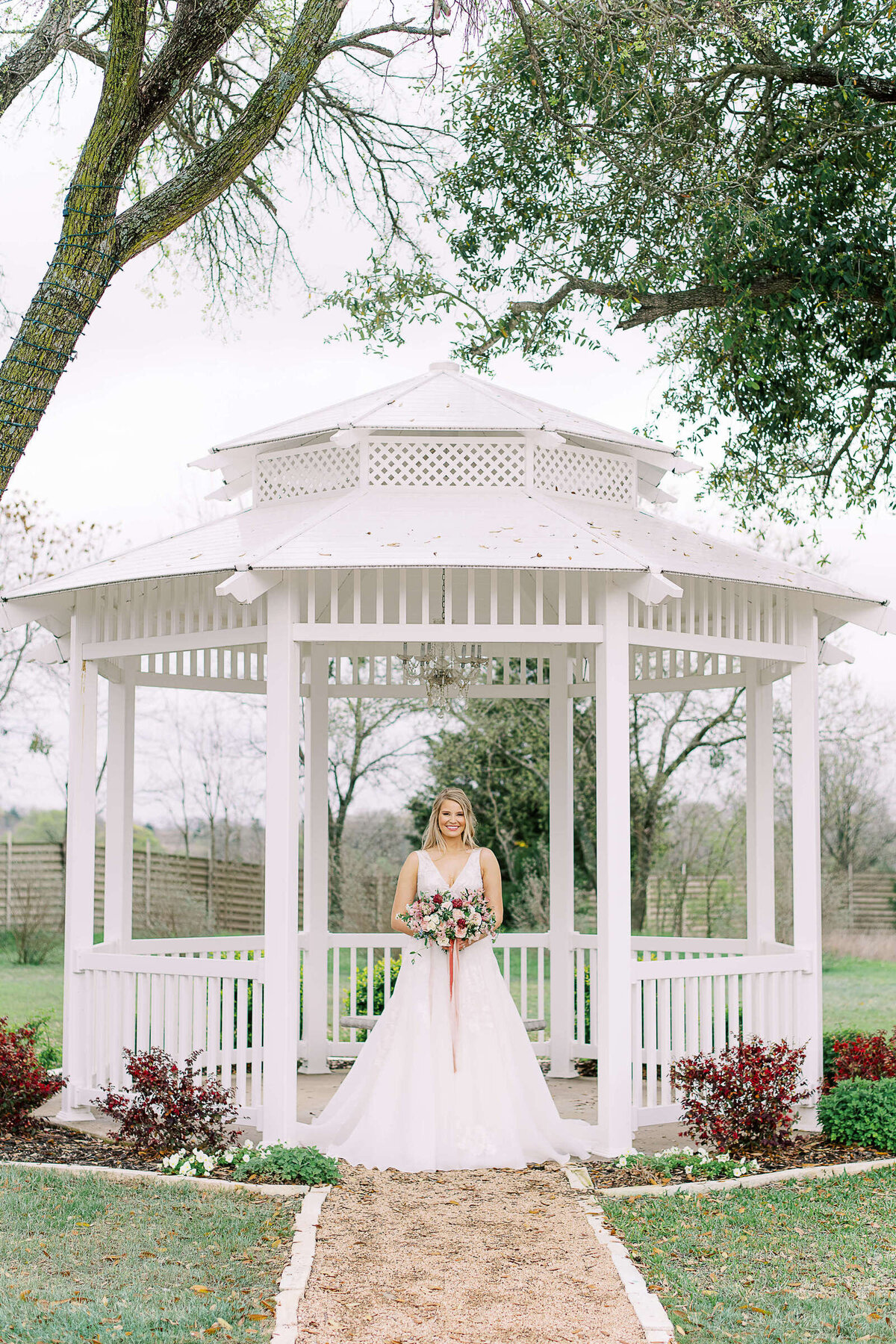 Kate Panza Photography _ FireFly Gardens _ Jessica M Bridals-173