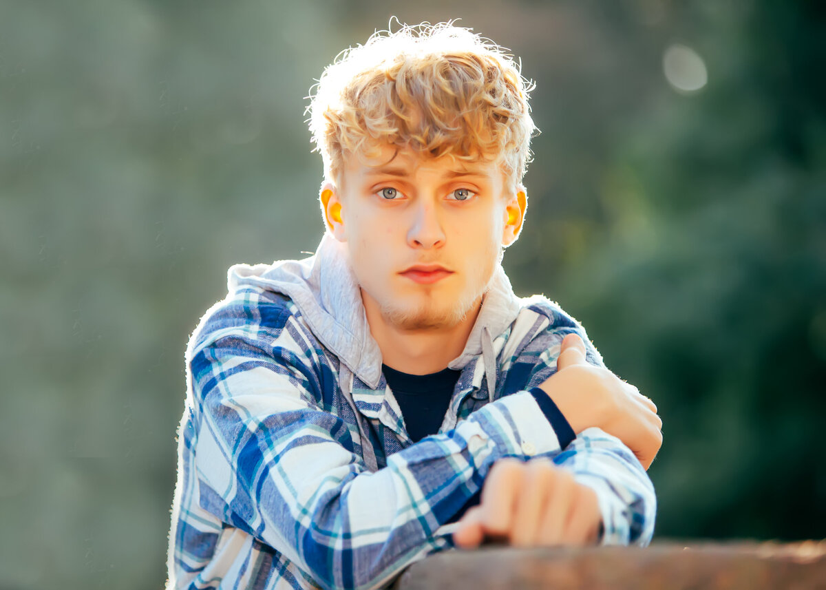 South-Shore-MA-senior-Photographer-b-112