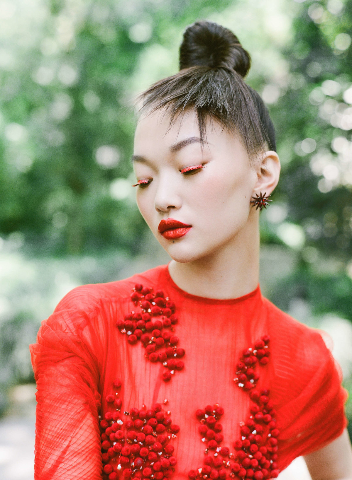 26-ktmerry-HarpersBazaar-PhuongMy-haute-couture-red