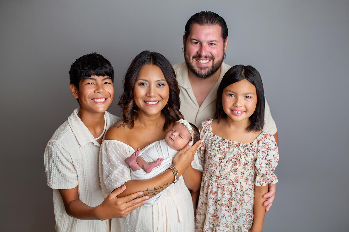 Tampa-Newborn-Photographer-225