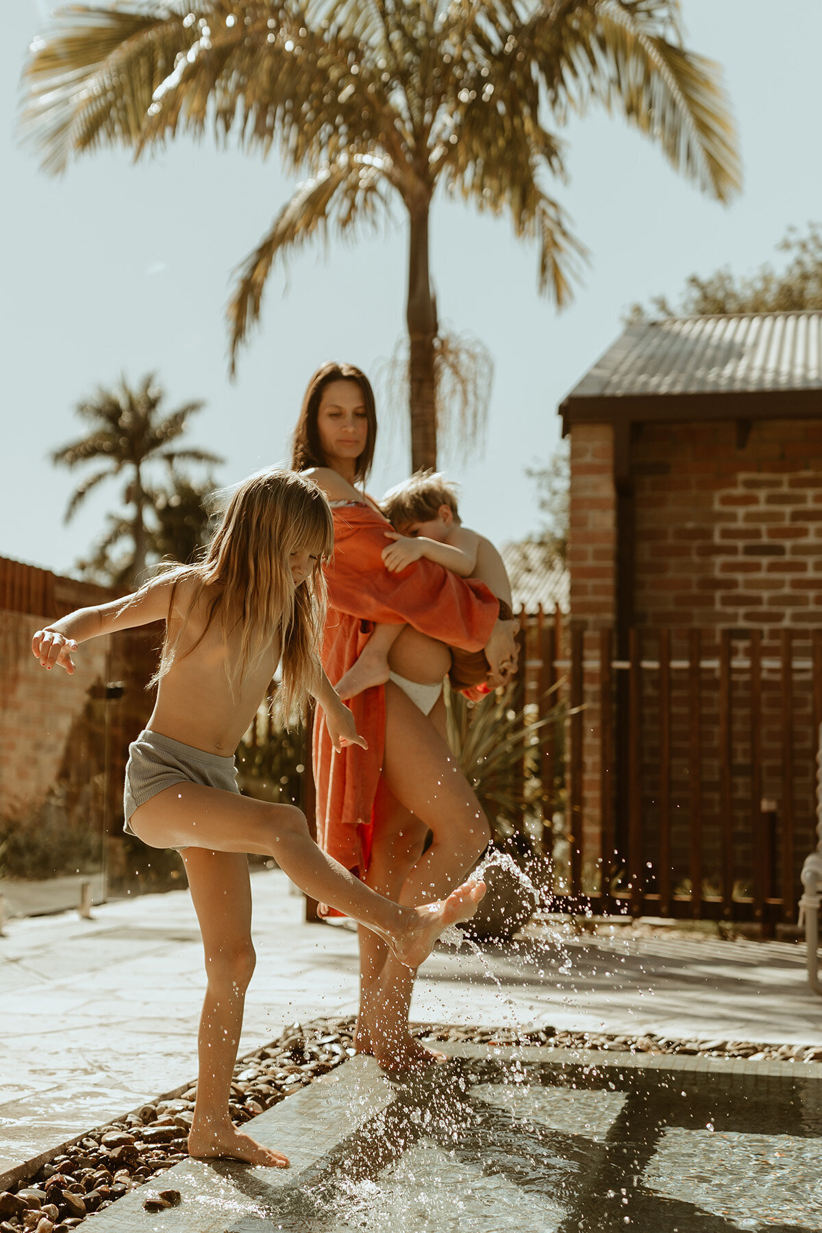 Emmawandphotography_crescentheadphotographer_sydneyfamilyphotographer_lifestylefamilyphotographer_holidayfamilyphotographer_travelphotographer6