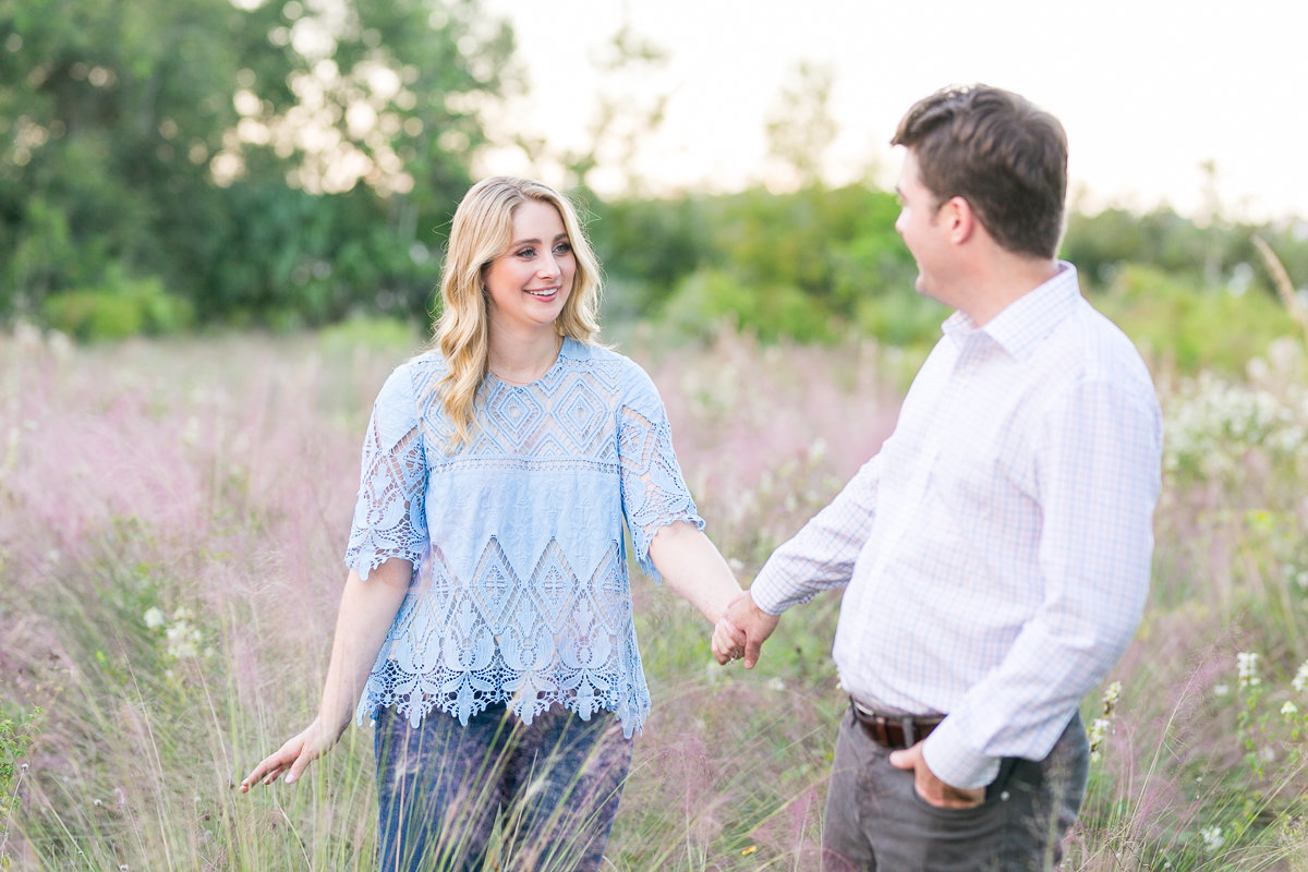 Lovely cloudy day engagement session in Baldwin Park Orlando | Baldwin Park engagement session Haley and Alex-12